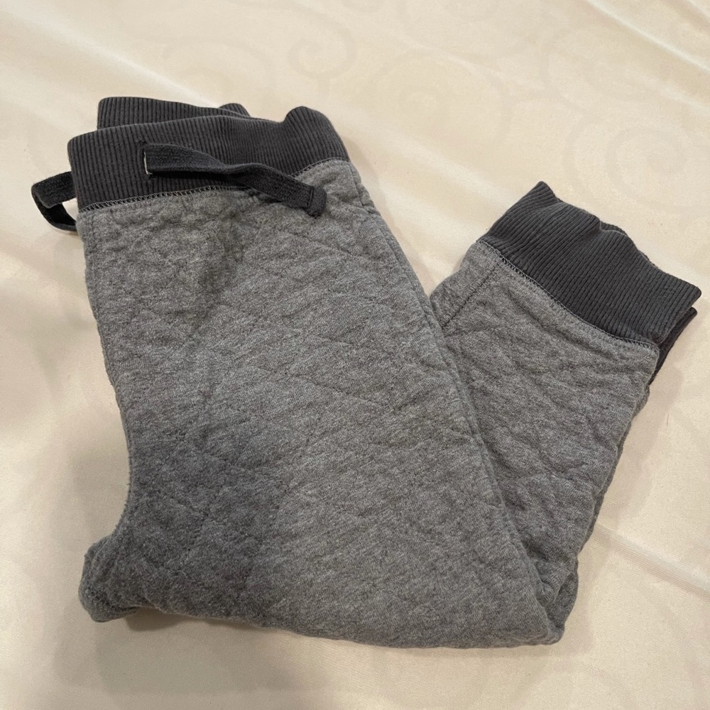 Gap quilted pull up jogger pants size 2 T